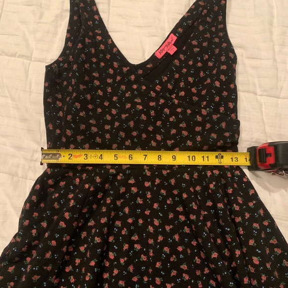 Betsy Johnson Dress - Picture 6 of 6